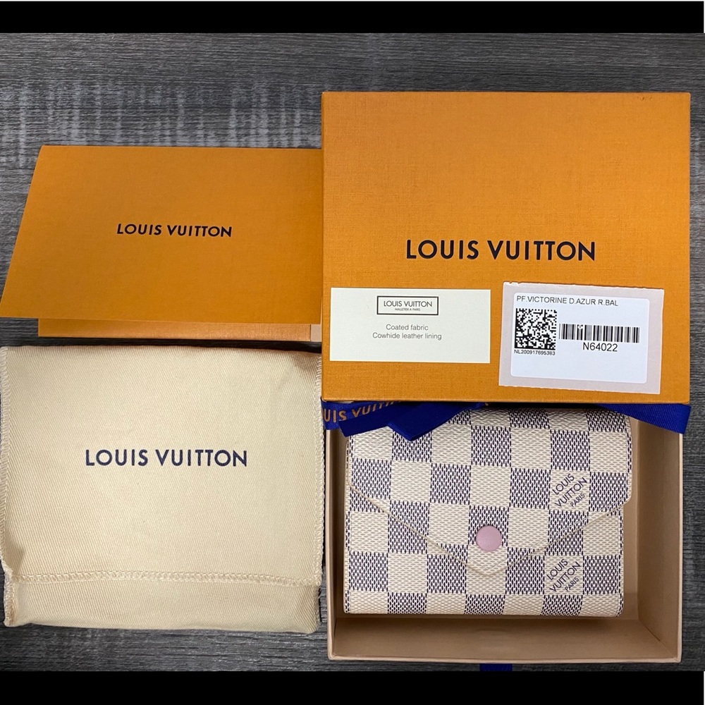 Auth NIB Louis Vuitton Victorine N64022 Wallet
